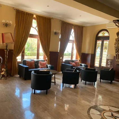 شقة Mansion With Sea Views